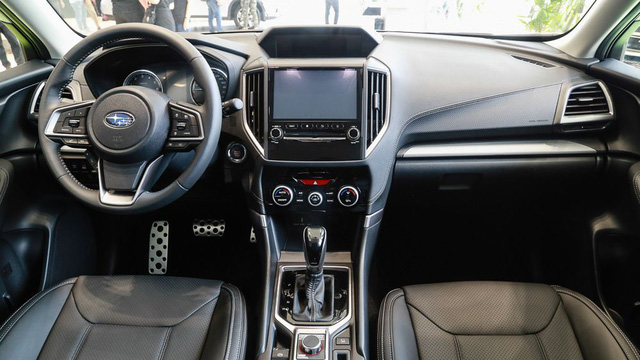 Subaru Forester tiếp tục giảm giá kỷ lục, quyết đua doanh số với Honda CR-V và Mazda CX-5 - Ảnh 3. Subaru Forester tiếp tục giảm giá kỷ lục, quyết đua doanh số với Honda CR-V và Mazda CX-5 - Ảnh 3.