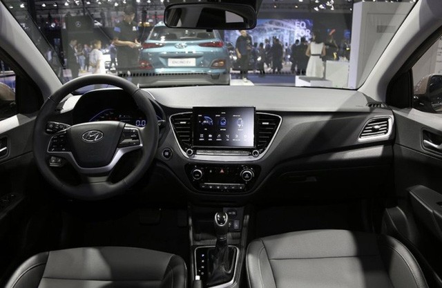 Ảnh thực tế đối thủ trực tiếp của Toyota Vios vừa ra mắt: Kiểu dáng phá cách, nhiều công nghệ, giá rẻ - Ảnh 9. Ảnh thực tế đối thủ trực tiếp của Toyota Vios vừa ra mắt: Kiểu dáng phá cách, nhiều công nghệ, giá rẻ - Ảnh 9.