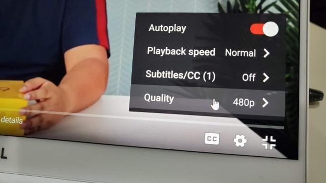 Video trên YouTube sẽ “mờ tự nhiên trong thời gian tới do dịch Covid-19 - Ảnh 2. Video trên YouTube sẽ “mờ tự nhiên trong thời gian tới do dịch Covid-19 - Ảnh 2.