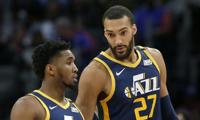 Ngôi sao đầu tiên của NBA đã chiến thắng Covid-19 - Ảnh 2. Ngôi sao đầu tiên của NBA đã chiến thắng Covid-19 - Ảnh 2.