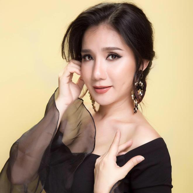 MC Cát Tường: Tôi thông minh một đời mà ngu đột xuất - Ảnh 5. MC Cát Tường: Tôi thông minh một đời mà ngu đột xuất - Ảnh 5.