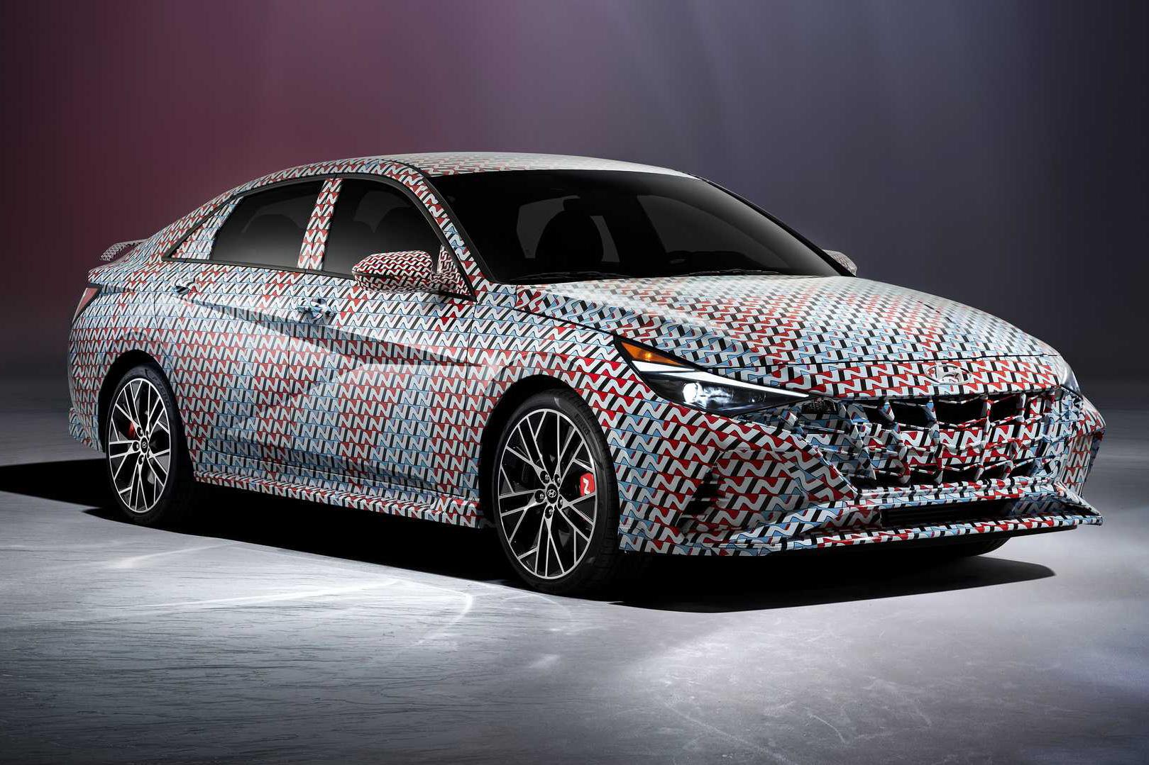 Hyundai Elantra N nhanh nhất, mạnh nhất sắp ra mắt và đây là những điều cần biết
