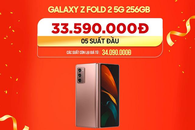 iPhone 12 Pro Max và Galaxy Z Fold 2 5G giảm đến 6,1 triệu tại XTmobile - Ảnh 4. iPhone 12 Pro Max và Galaxy Z Fold 2 5G giảm đến 6,1 triệu tại XTmobile - Ảnh 4.