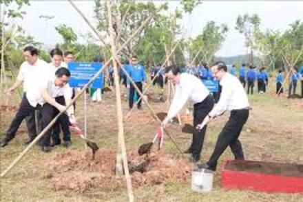 Tổ chức lễ trồng cây hữu nghị Việt Nam - Trung Quốc tại Bình Dương