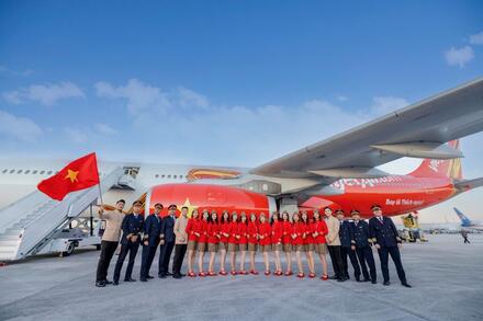 Vietjet đón tàu bay thân rộng mới, nâng đội bay lên 121 chiếc – Sẵn sàng cho cao điểm cuối năm và đường bay dài quốc tế