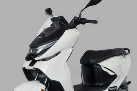 Honda ra mắt xe điện "phiên bản PCX": Sang trọng, giá hơn 30 triệu, đi 120 km mỗi lần sạc