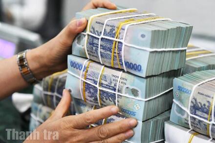 Ngân hàng có chính sách giảm lãi cho doanh nghiệp do mưa lũ