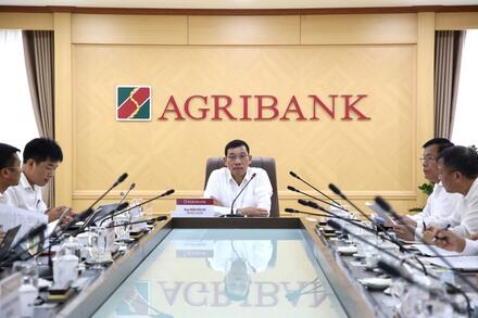 Agribank tăng tốc chặng cuối 2025, kiến tạo xung lực phát triển