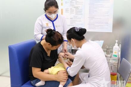 Hà Nội đưa vaccine Rota vào Chương trình tiêm chủng mở rộng