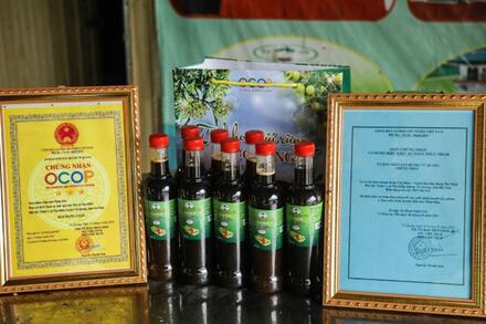 Bền bỉ giữ hương vị mật mía Vũ Quang