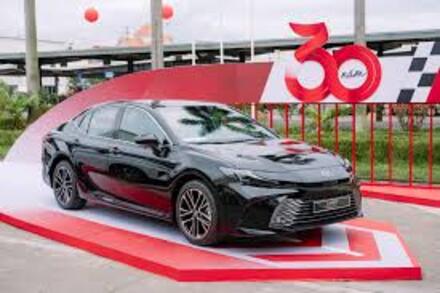 Giảm giá niêm yết kèm ưu đãi lớn, người dùng hưởng lợi khi mua xe Toyota Hybrid đầu năm 2026