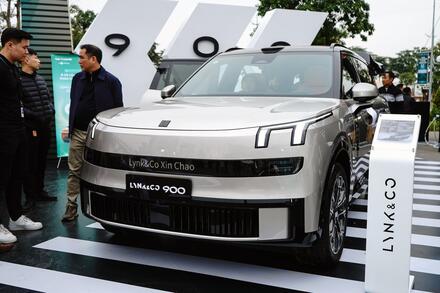 Lynk & Co 900 nhận cọc tại đại lý, giá dự kiến đắt ngang SUV hạng sang