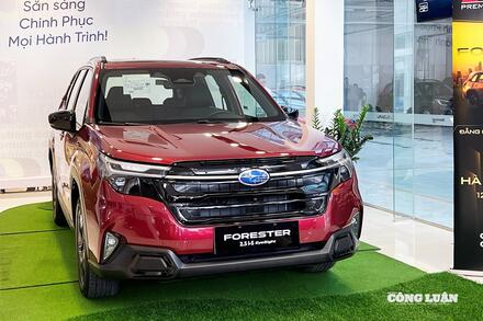 Giá xe Subaru giảm gần 300 triệu đồng