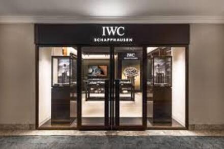 Thương hiệu đồng hồ Thụy Sĩ IWC Schaffhausen chính thức khai trương cửa hàng đầu tiên tại Hà Nội