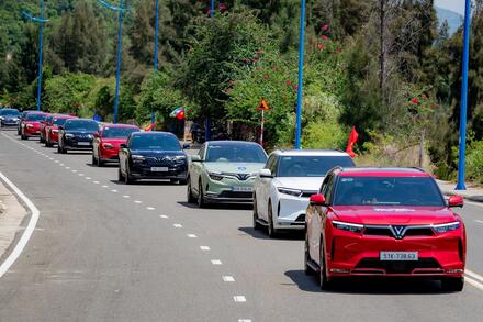 Loạt quốc gia giảm sâu thuế xe điện, Việt Nam cũng nhập cuộc