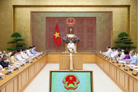 Thủ tướng Lê Minh Hưng: Công tác nghiên cứu, tham mưu đối ngoại phải phục vụ mục tiêu tăng trưởng '2 con số'