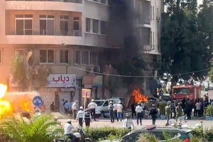 Vụ đánh bom gần nơi Tổng thống Pháp lưu trú tại Syria: 18 người bị thương, gồm 4 cảnh sát