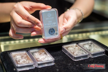 Giá bạc hôm nay 14/7/2026: Bạc nối đà giảm
