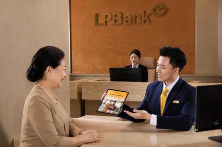 LPBank triển khai gói giải pháp tài chính toàn diện dành cho khách hàng hưu trí