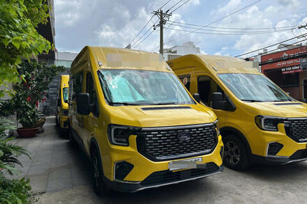 Hàng loạt xe Ford Transit phát sinh bất thường: Nhiều vấn đề cần làm rõ