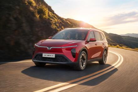 VinFast VF MPV 7: Nhiều công nghệ hỗ trợ người lái, hành khách cũng yên tâm