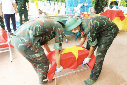 Hơn 2.700 phần mộ liệt sĩ ở Bắc Ninh đã được khai quật, lấy mẫu