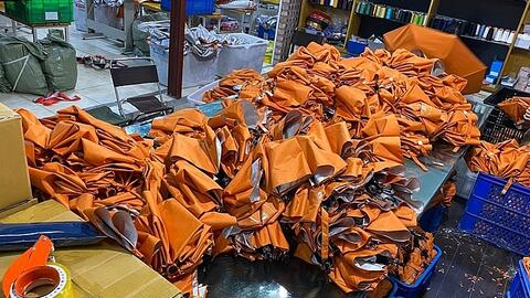 Xuất khẩu vali, túi xách, mũ, ô, dù tăng tốc vào Mỹ, EU sau dịch Covid