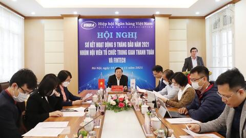 Người sử dụng ví điện tử gia tăng, song độ phủ còn thấp
