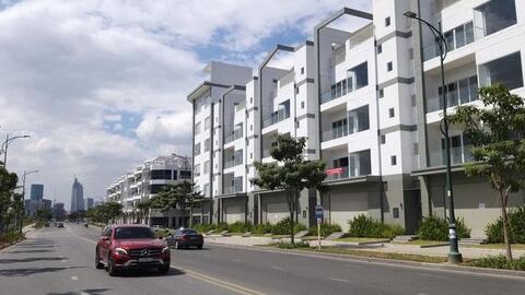Giá nhà biệt thự, liền kề Sài Gòn trung bình gần 200 triệu đồng/m2, tăng 42% theo năm