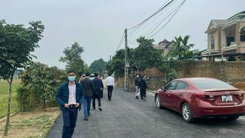 “Cò” đất đồn thổi bất động sản “nóng”, nhà đầu tư chật vật vài tháng vẫn chưa bán được