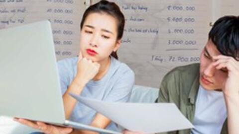 Nghỉ sinh cuối năm, mẹ bỉm sữa ở Hà Nội "hoa mắt chóng mặt" với danh sách chi tiêu Tết cho gia đình