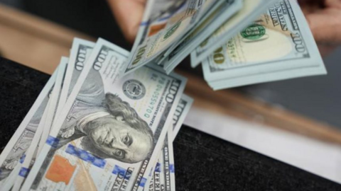 Giao dịch bán khống đồng USD gia tăng sau cú “quay xe” của FED