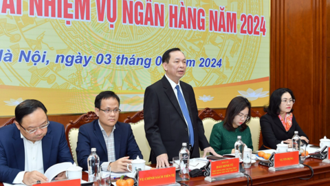 Phó Thống đốc: NHNN không chấp nhận chênh lệch quá lớn giữa vàng trong nước và quốc tế, giữa vàng SJC và các loại vàng khác