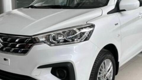 Suzuki Ertiga rẻ chưa từng thấy, giá từ 421 triệu, thấp nhất nhóm MPV tại Việt Nam