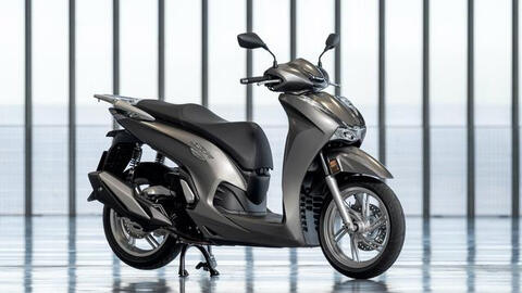Xả hàng cận Tết, Honda SH 350i bất ngờ "chạm đáy", bán thấp hơn giá đề xuất tới 22 triệu đồng