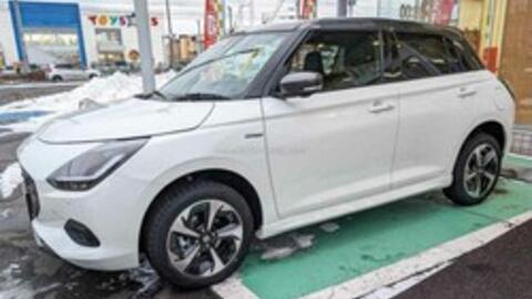 Ảnh thực tế Suzuki Swift 2024 tại đại lý: Hiện đại hơn nhưng nhiều chi tiết thiết kế rối, nhiều công nghệ an toàn