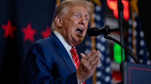 Ông Trump chiếm ưu thế tại điểm bỏ phiếu đầu tiên đề cử ứng viên Tổng thống Mỹ