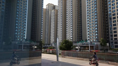 Giá nhà giảm mạnh nhất trong gần 9 năm, bất động sản Trung Quốc bao giờ thoát cơn lao đao?