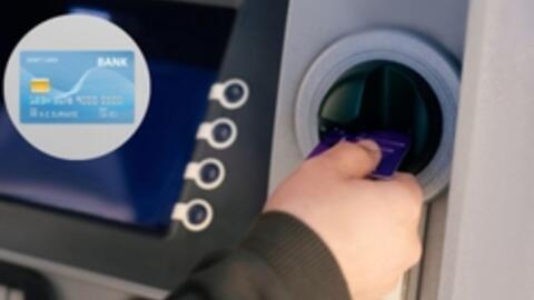 Máy ATM "nuốt tiền" không nhả dù tài khoản đã trừ tiền, làm theo cách này để tránh mất tiền oan!