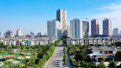 Người TP.HCM “bơi ngược” ra Hà Nội đầu tư là do bất động sản Hà Nội đang vào "sóng" với giá bán tăng “chóng mặt"