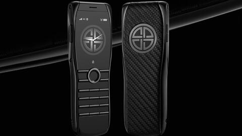 XOR Ebony Carbon Shield - Xa xỉ, độc đáo và giới hạn chỉ 100 chiếc trên toàn cầu