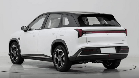 Đối thủ giá rẻ của Hyundai Santa Fe chính thức trình làng: Giá chưa đến 500 triệu đồng, phạm vi hoạt động kết hợp 1.300 km