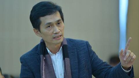Cổ phiếu "họ" Apec đồng loạt tăng kịch trần sau khi ông Nguyễn Đỗ Lăng bất ngờ xuất hiện tại ĐHĐCĐ API