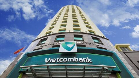 Vietcombank: Chỉ bán, không mua vàng từ người dân, có thể thanh toán bằng tiền mặt, không nhất thiết qua tài khoản