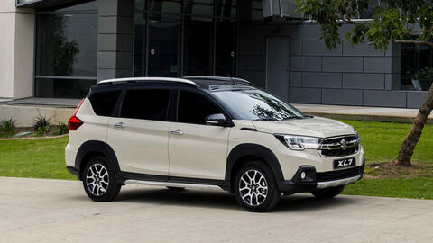 Suzuki XL7 hybrid sắp về Việt Nam lộ loạt nâng cấp mới: Ngoài động cơ tiết kiệm còn thêm đèn tự động, Cruise Control đấu Xpander