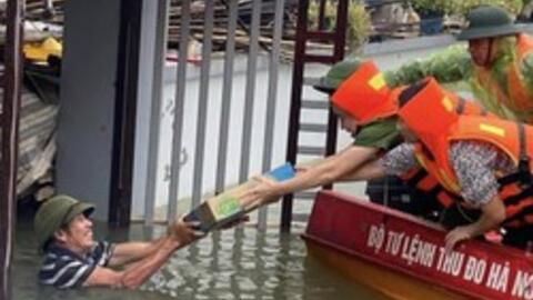 Bí thư Hà Nội yêu cầu lên phương án sơ tán hơn 1.000 hộ dân trong vùng lũ