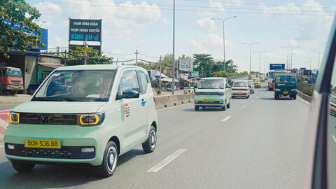 Hãng taxi điện bắt tay cùng TMT Motors tung ảnh ra quân: Giá cước quy đổi thấp nhất từ  5.200 đồng/km, có thêm dịch vụ 0 đồng cho khách hàng