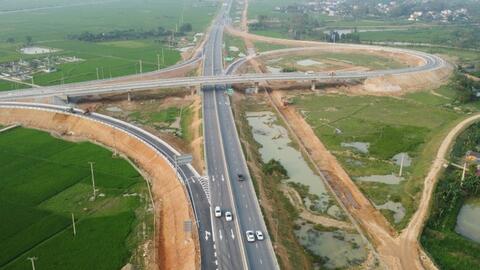 Lãnh đạo Bộ Giao thông vận tải: "Vượt nắng, thắng mưa" hiện thực mục tiêu 3.000 km cao tốc