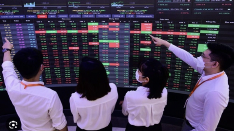 TPS: Fed hạ lãi suất tạo hiệu ứng tích cực, VN-Index sẽ có một nhịp điều chỉnh trước khi vượt 1.300 điểm