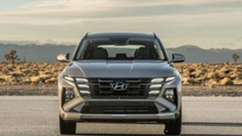 Hyundai Tucson 2024 nhận cọc tại đại lý, dễ ra mắt tháng sau: Màn hình cong cạnh tranh Sportage, không bỏ máy dầu như Santa Fe